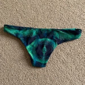 Stone fox rouched bottoms xs